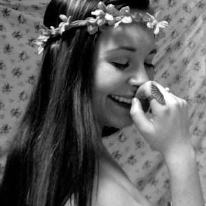 Meet your Posher, Alyssa